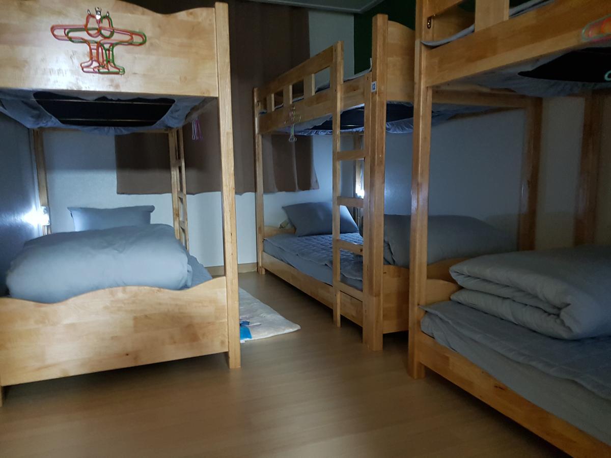 Buzz Guesthouse Incheon Værelse billede